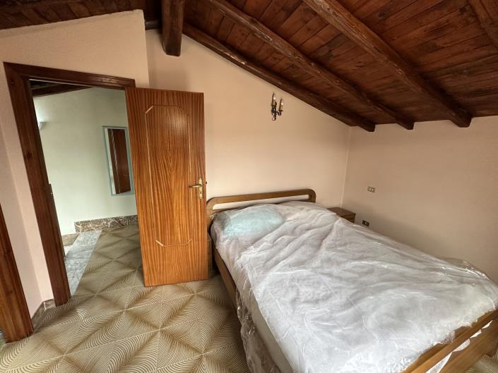 Image No.13-3 Bed Semi-Detached for sale