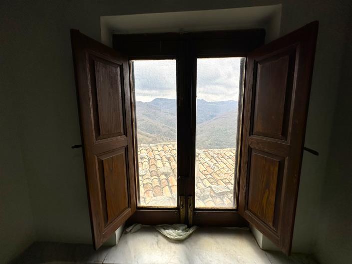 Image No.6-3 Bed Semi-Detached for sale