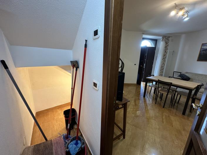 Image No.23-2 Bed Townhouse for sale