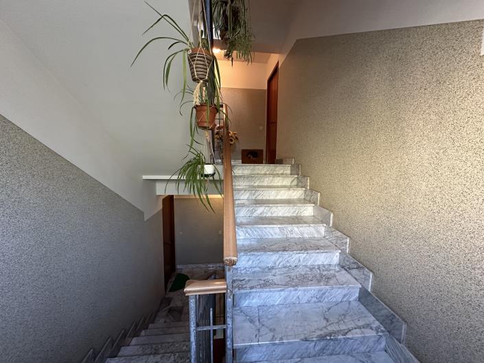 Image No.30-3 Bed Apartment for sale