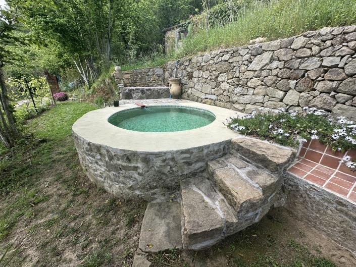 Image No.25-4 Bed Country House for sale