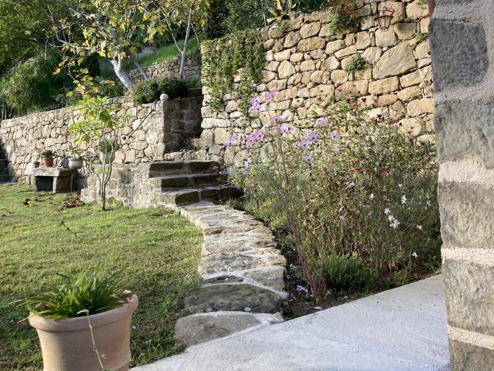 Image No.3-4 Bed Country House for sale