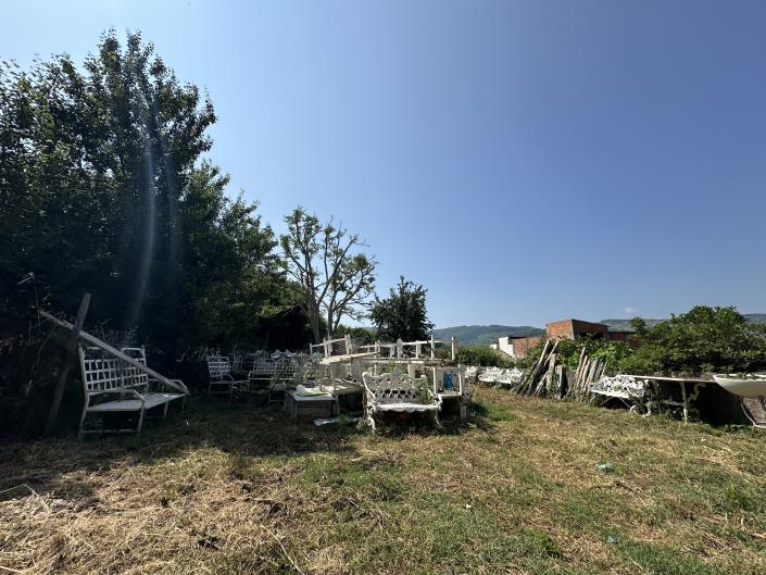 Image No.27-3 Bed Property for sale