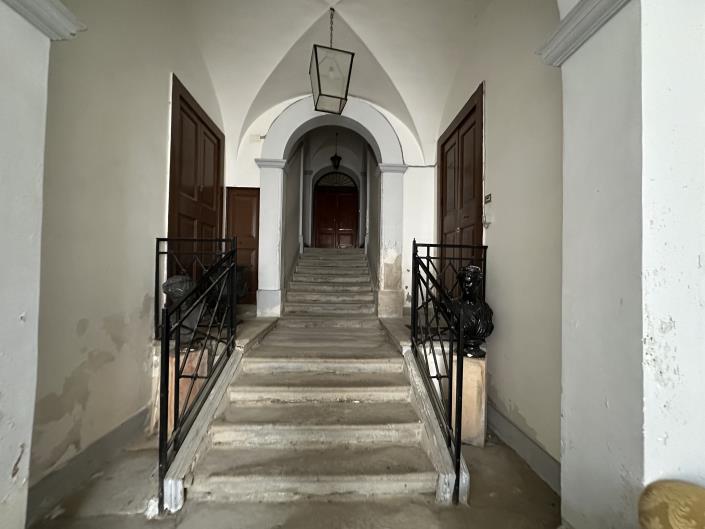 Image No.30-3 Bed Property for sale