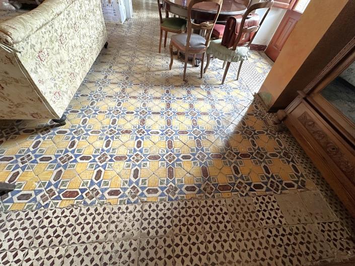 Image No.3-3 Bed Property for sale