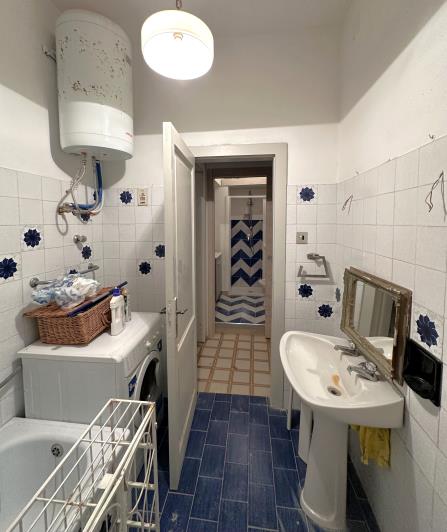 Image No.35-3 Bed Property for sale