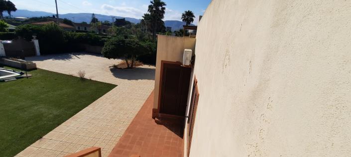 Image No.15-4 Bed Villa / Detached for sale