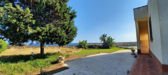 Image No.17-4 Bed Villa / Detached for sale