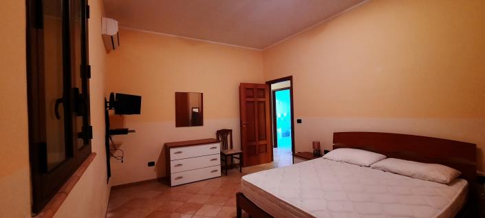 Image No.19-4 Bed Villa / Detached for sale