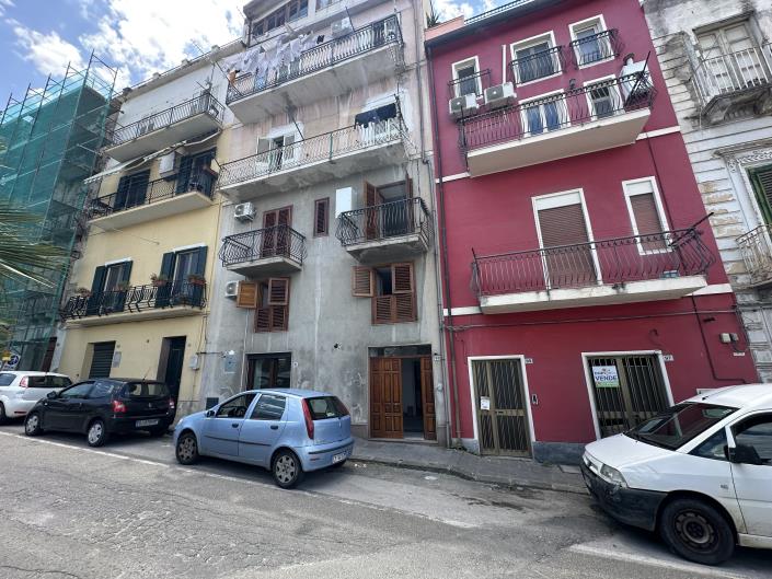 Image No.30-Maison de ville de 4 chambres à vendre à Patti