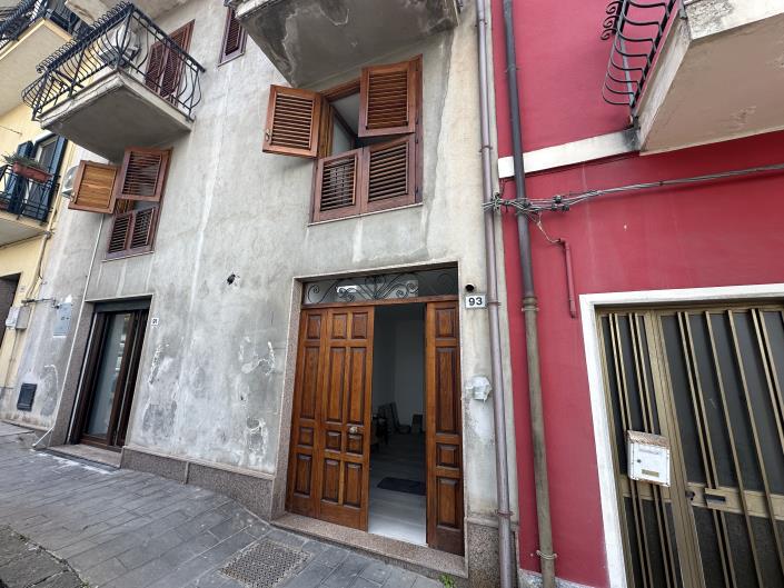 Image No.33-Maison de ville de 4 chambres à vendre à Patti