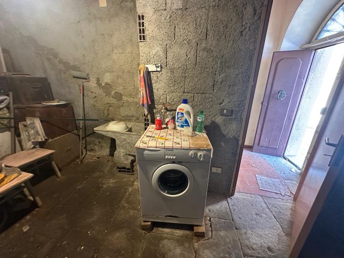 Image No.48-Maison de ville de 3 chambres à vendre à Novara di Sicilia