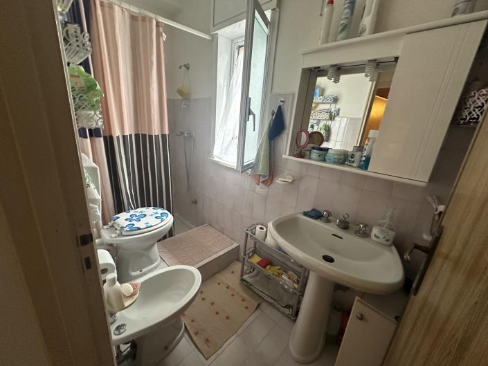 Image No.20-3 Bed Semi-Detached for sale