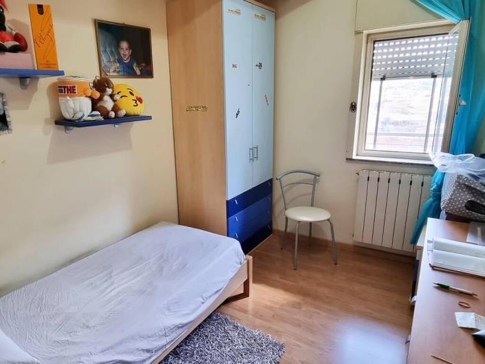 Image No.15-3 Bed Apartment for sale