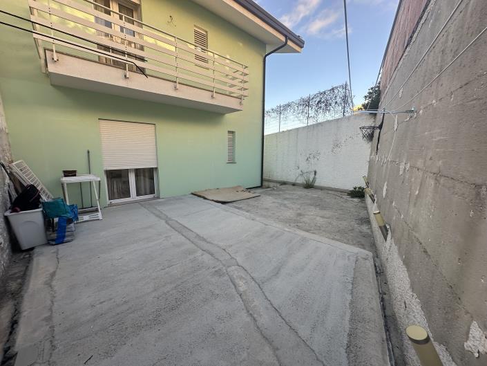 Image No.43-Villa de 2 chambres à vendre à Spadafora