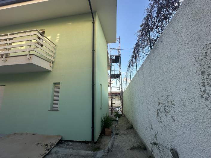 Image No.44-Villa de 2 chambres à vendre à Spadafora