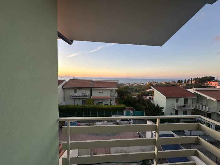 Image No.4-Villa de 2 chambres à vendre à Spadafora