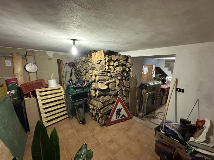 Image No.47-3 Bed House for sale