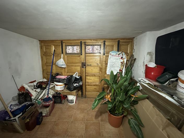 Image No.48-3 Bed House for sale