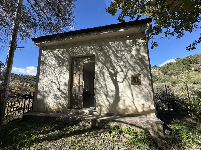 Image No.33-2 Bed House for sale