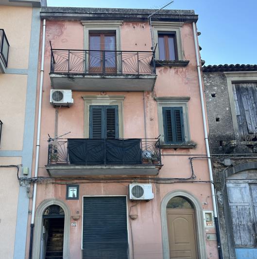 Image No.4-2 Bed Townhouse for sale