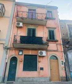1 - Novara di Sicilia, Townhouse
