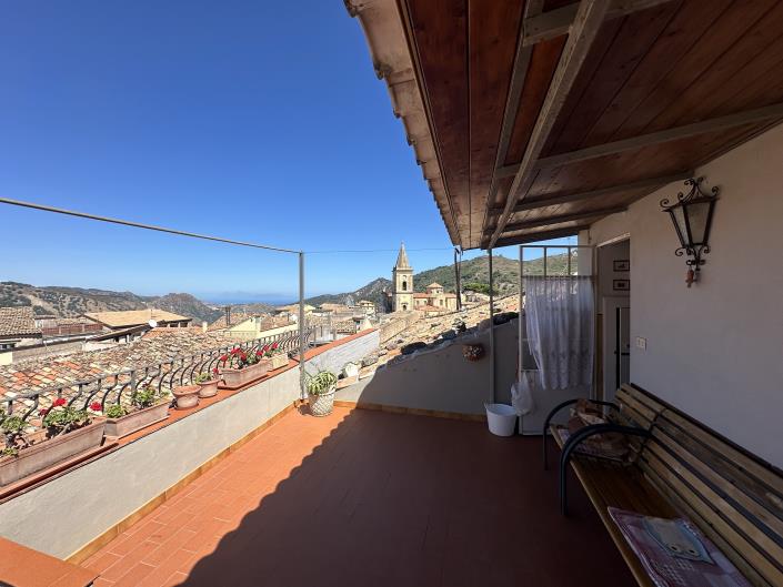 Image No.3-Propriété de 3 chambres à vendre à Novara di Sicilia