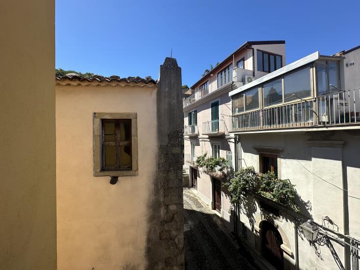 Image No.42-Propriété de 3 chambres à vendre à Novara di Sicilia