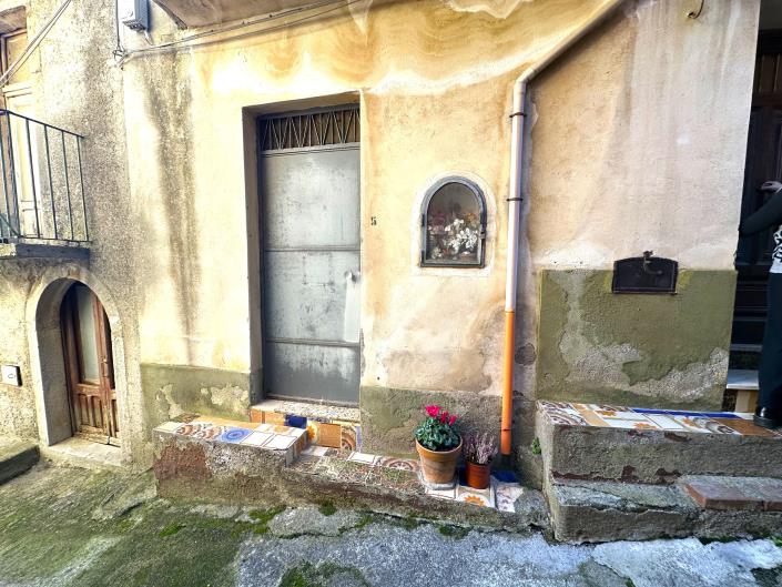 Image No.4-3 Bed Townhouse for sale