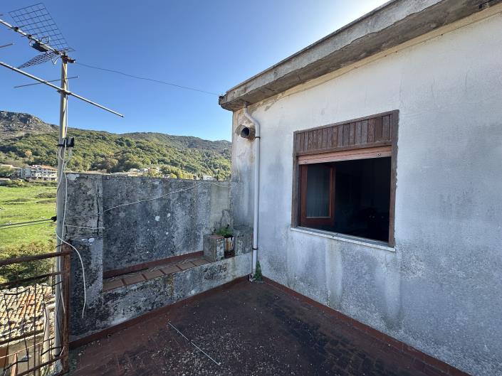 Image No.22-3 Bed Townhouse for sale