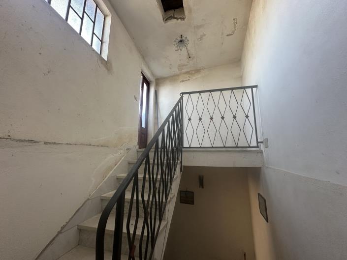 Image No.38-3 Bed Townhouse for sale