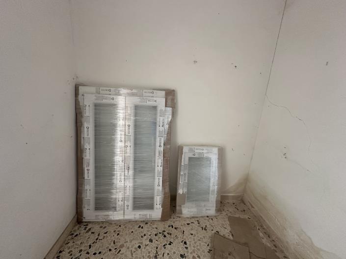 Image No.17-2 Bed Semi-Detached for sale