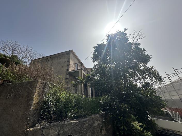 Image No.2-2 Bed Semi-Detached for sale