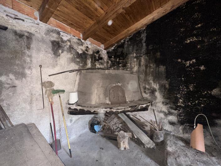 Image No.28-2 Bed Townhouse for sale