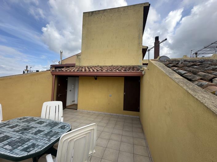 Image No.35-Maison de ville de 1 chambre à vendre à Spadafora