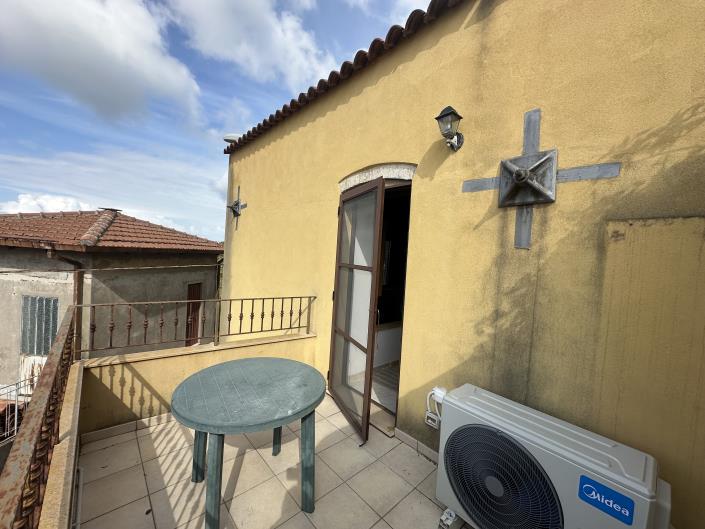 Image No.38-Maison de ville de 1 chambre à vendre à Spadafora