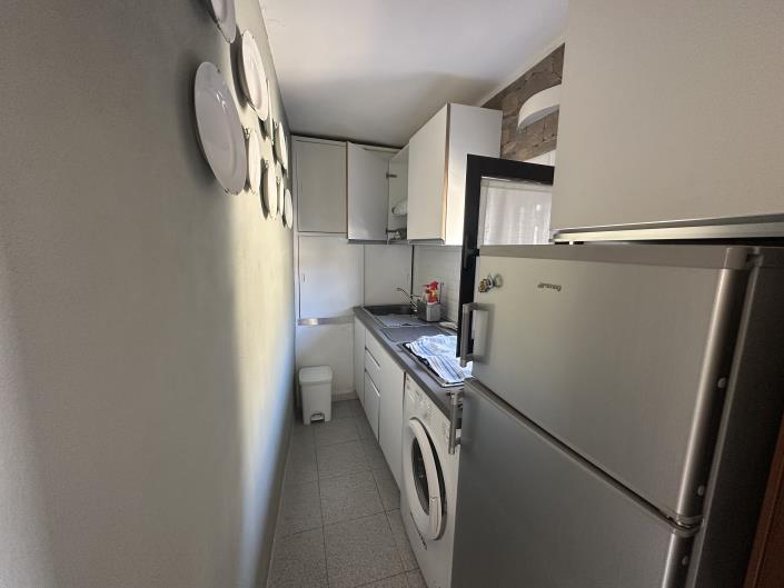 Image No.6-2 Bed Townhouse for sale