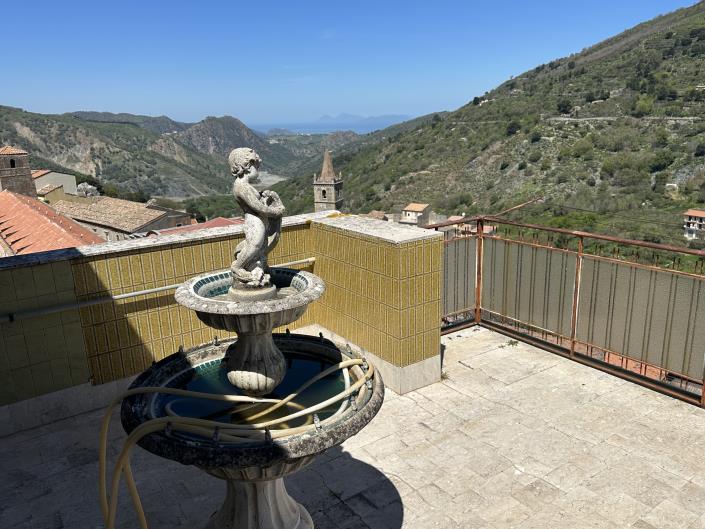 Image No.30-2 Bed Penthouse for sale