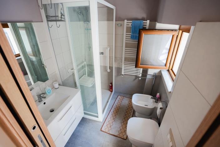 Image No.27-3 Bed Townhouse for sale