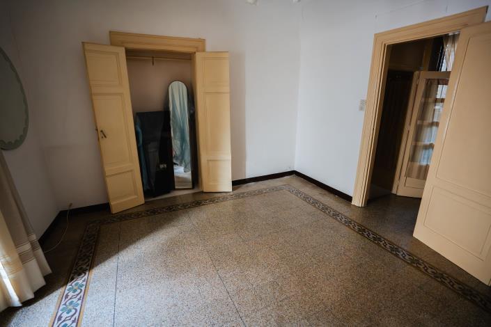 Image No.36-3 Bed Townhouse for sale