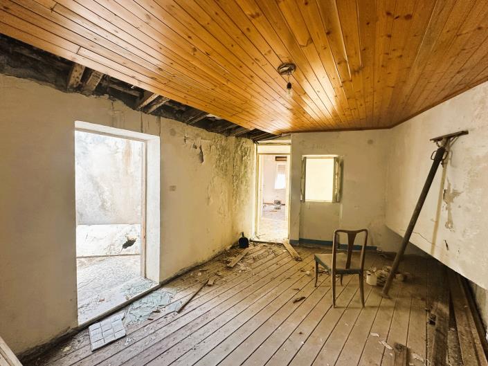 Image No.11-2 Bed Village House for sale