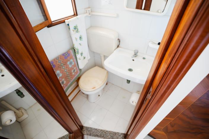 Image No.18-3 Bed Townhouse for sale