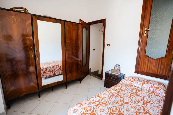 Image No.16-3 Bed Townhouse for sale