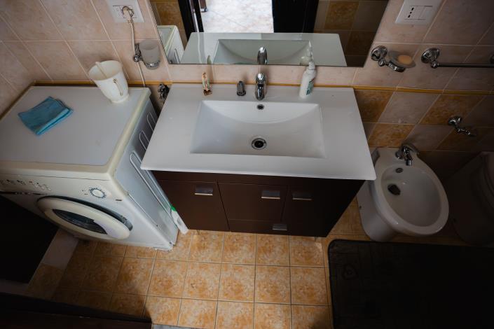 Image No.18-3 Bed Semi-Detached for sale