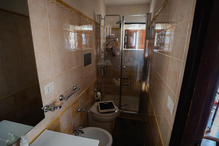 Image No.16-3 Bed Semi-Detached for sale
