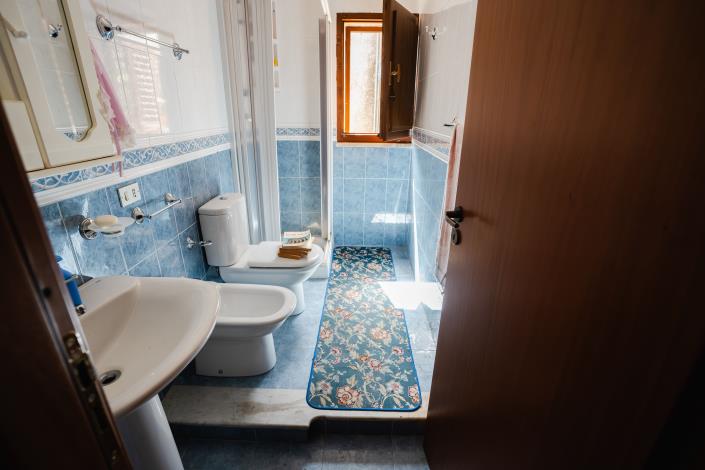 Image No.12-3 Bed Semi-Detached for sale