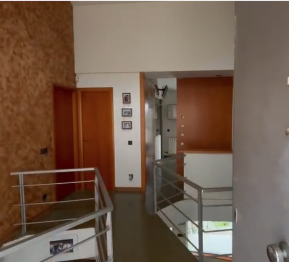 Image No.5-4 Bed Villa / Detached for sale