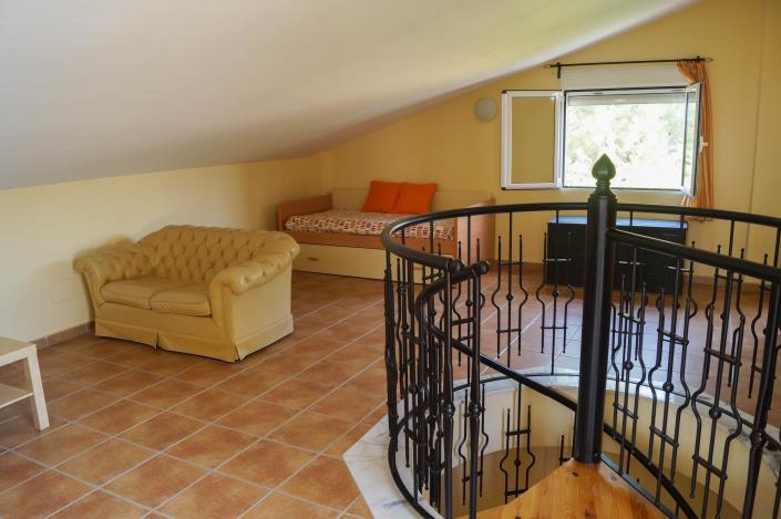 Image No.37-5 Bed Villa for sale