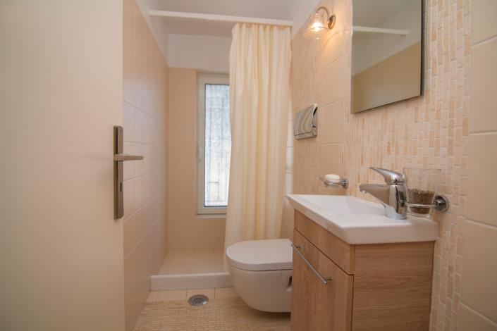 Image No.12-Maison de 4 chambres à vendre à Porto Rafti