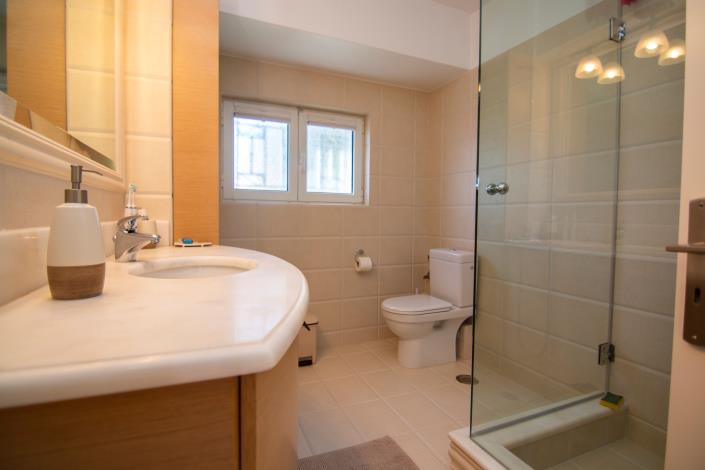 Image No.10-Maison de 4 chambres à vendre à Porto Rafti